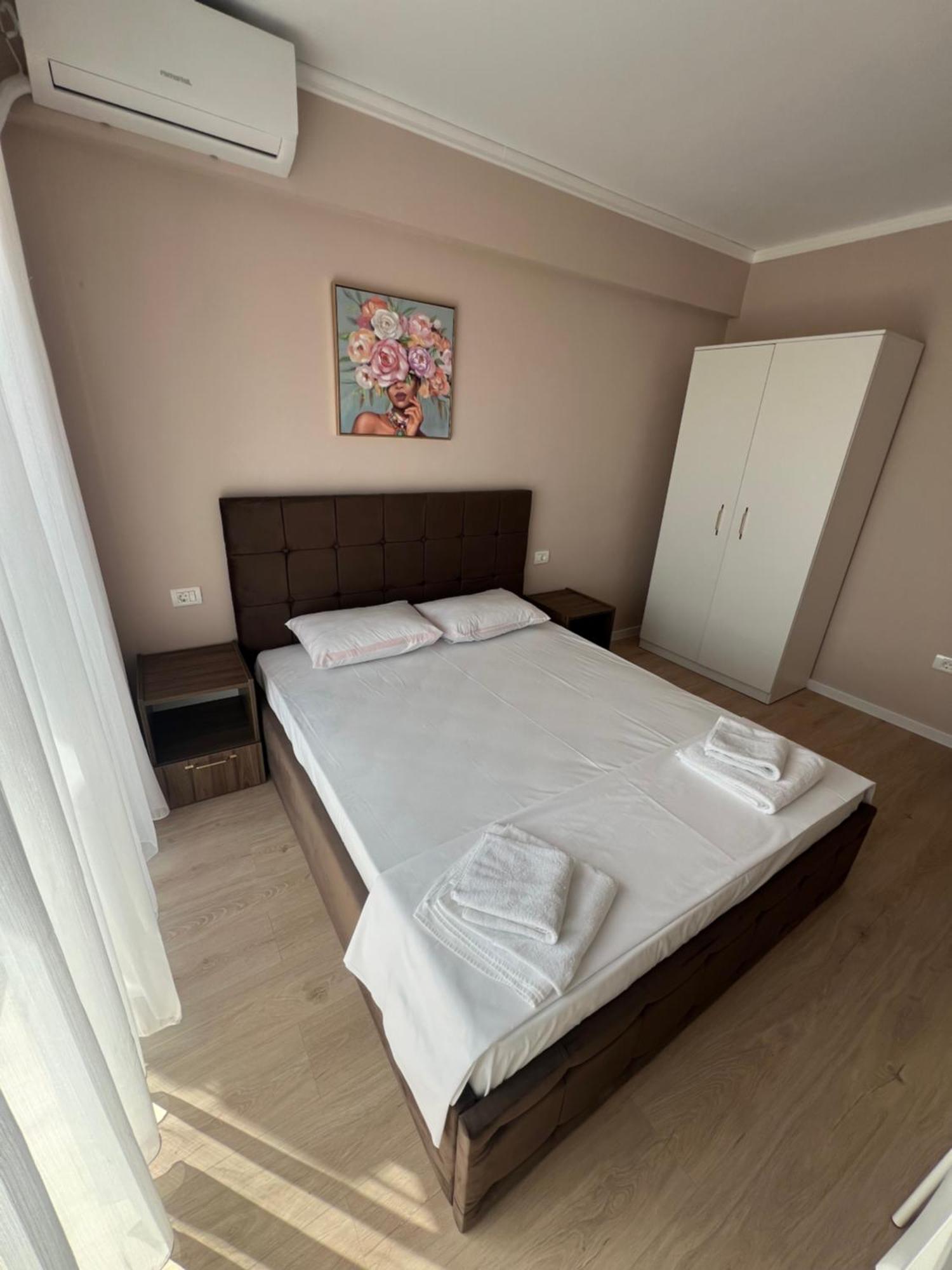 Pensiunea Riviera Костинешти Экстерьер фото